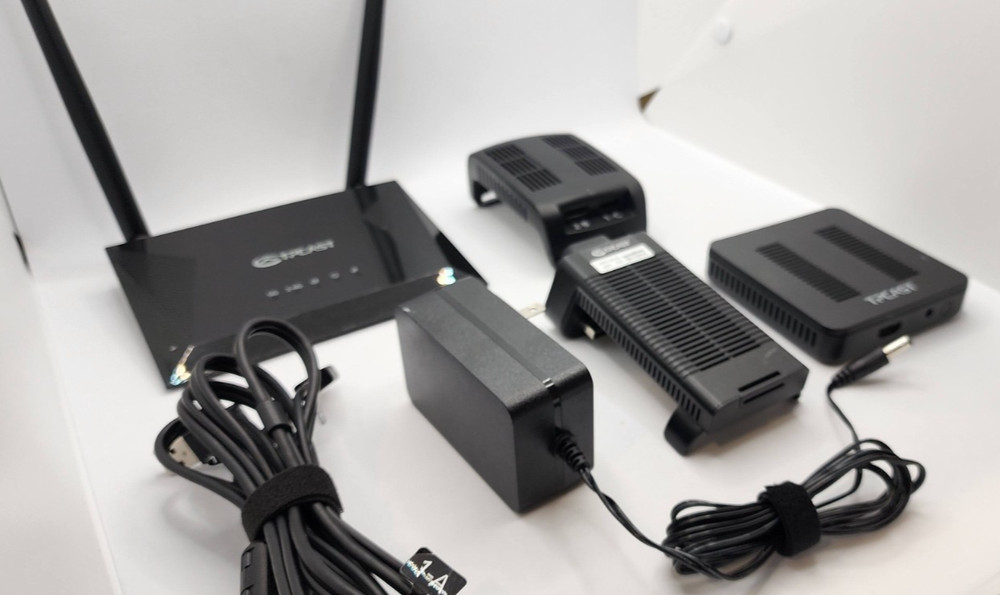 TPCast Wireless Adapter for VR HTC Vive Black - Fully Tested
