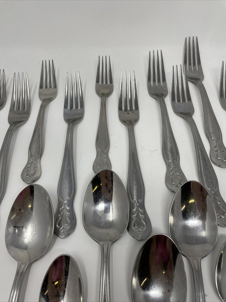 45pc Hampton Silversmiths AMERICANA CLASSIC Stainless Serving For 8 Flatware