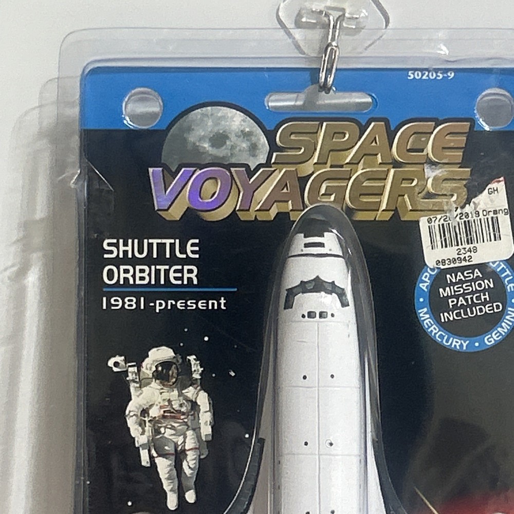 Space Voyagers Shuttle Orbiter 2002 With Patch NEW 6"