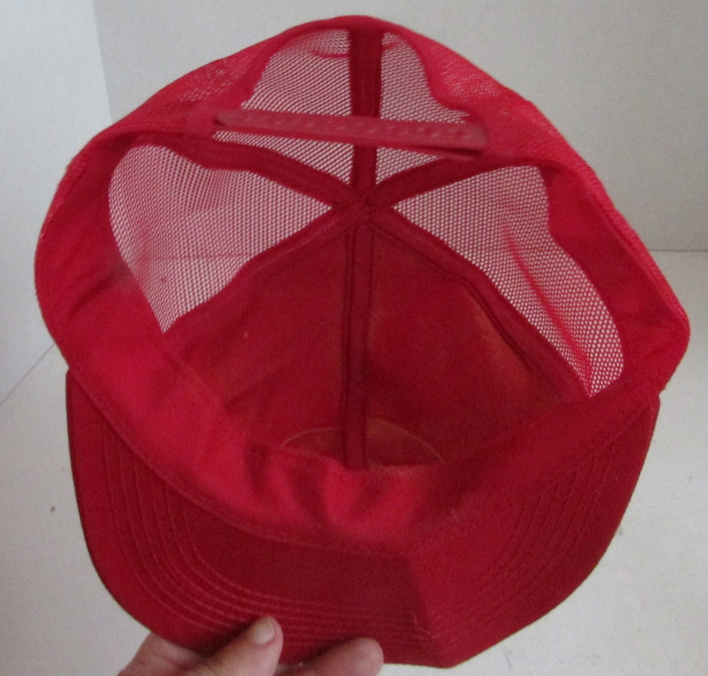 VINTAGE 80's DELTA Airlines Patch Red Trucker Hat Snap Back Adjustable