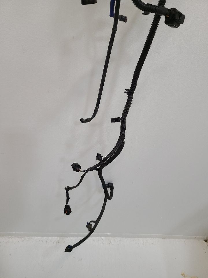 2013 FORD ESCAPE Engine Wire Harness