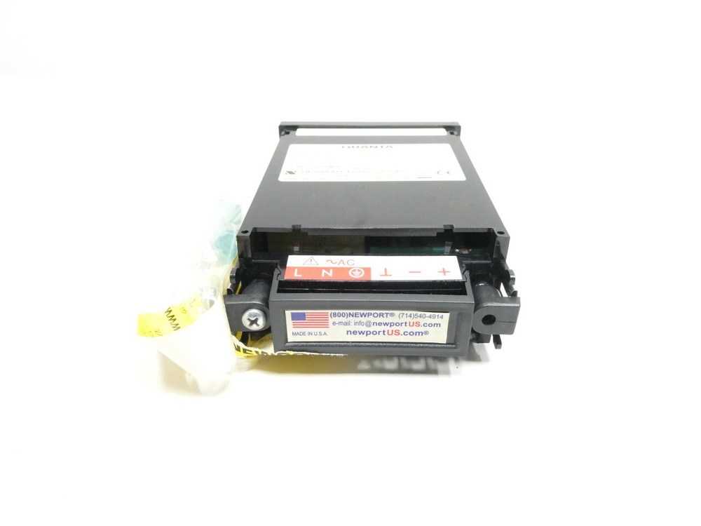 Newport Q2000-CVR6 Digital Panel Meter 120v-ac