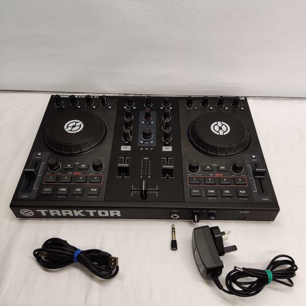 NATIVE INTRUMENTS TRAKTOR KONTROL S2 DJ CONTROLLER AND AUDIO INTERFACE MIXER