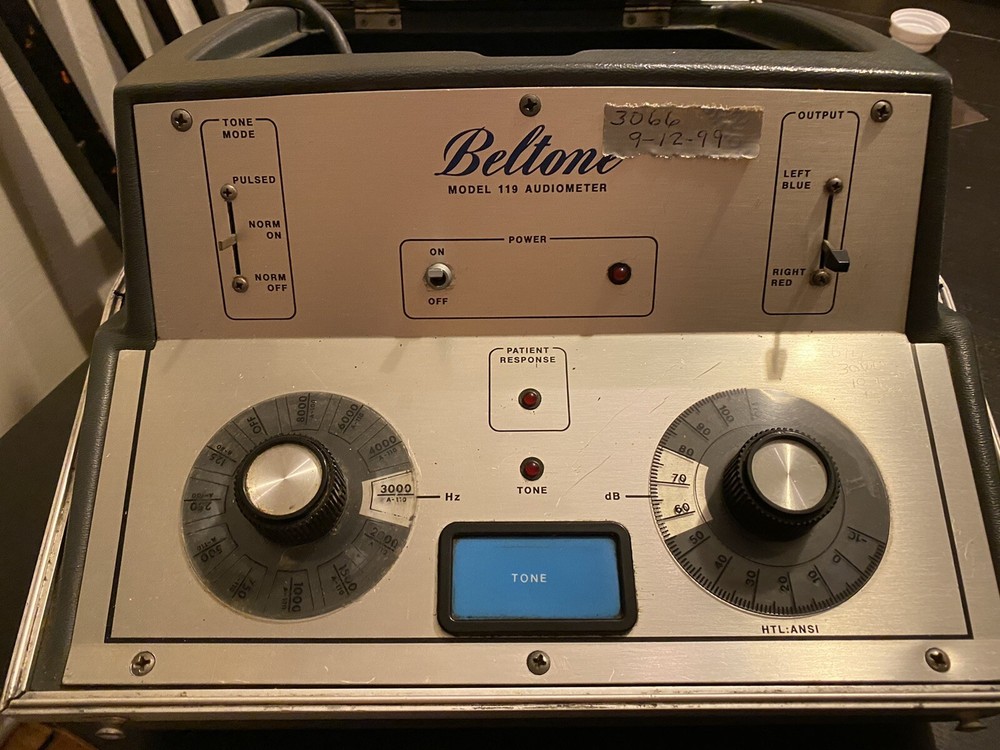 Beltone Model 119 Audiometer