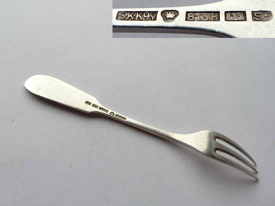 Old Lemon Fork / Fork / Serving Fork, Finland, Silver, around 1923 G563