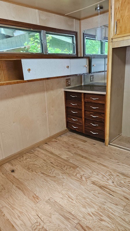 tiny home on wheels