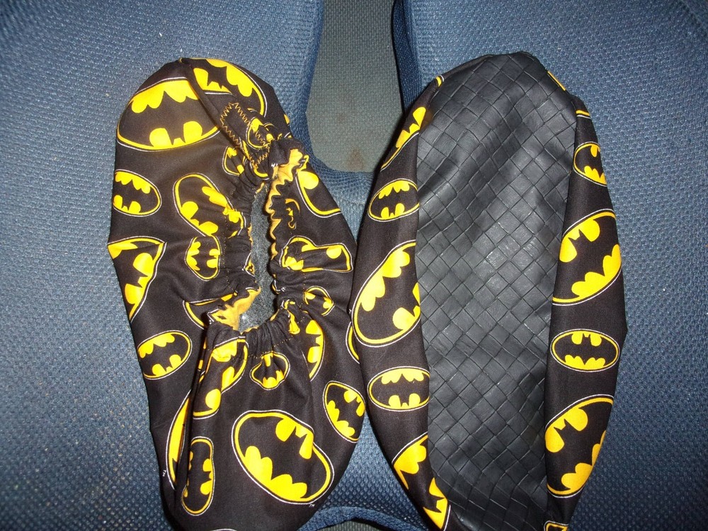 BATMAN BOWLING SHOE COVERS