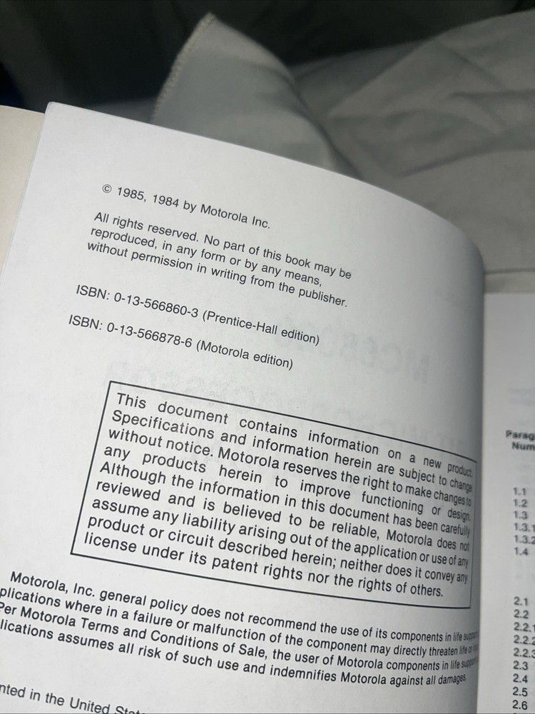 MC68020 32-Bit Microprocessor User's Manual Second Edition VTG 1985 Motorola