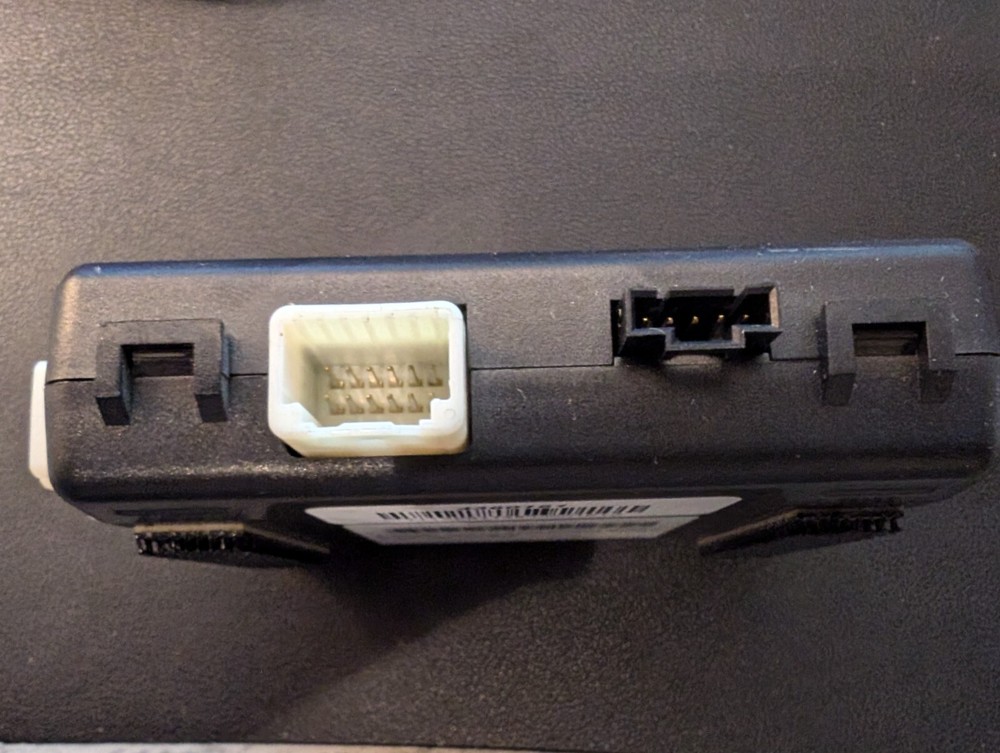 2010-14 SUBARU OUTBACK - REMOTE START CONTROL MODULE H001SAJ010