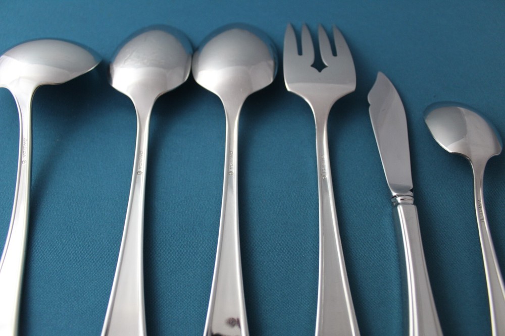 Oneida HENLEY Serving (6pc Set) Tablespoons Fork Ladle Stainless CUBE Mark