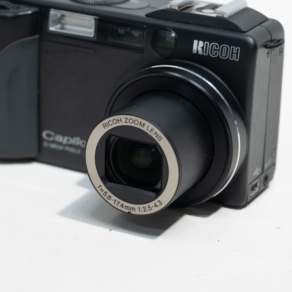 Ricoh Caplio GX Digital Compact Camera CCD 5.1 MP - Tested & Excellent!