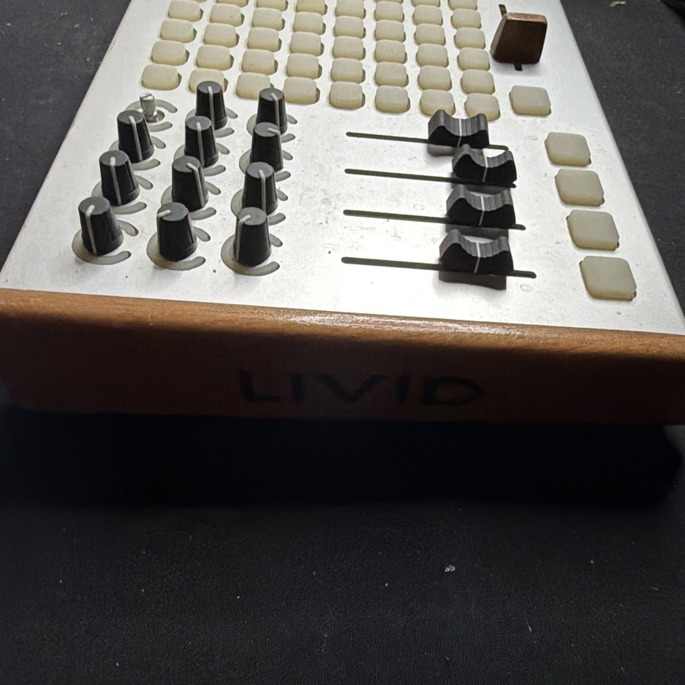 Livid Instruments Ohm Midi Controller