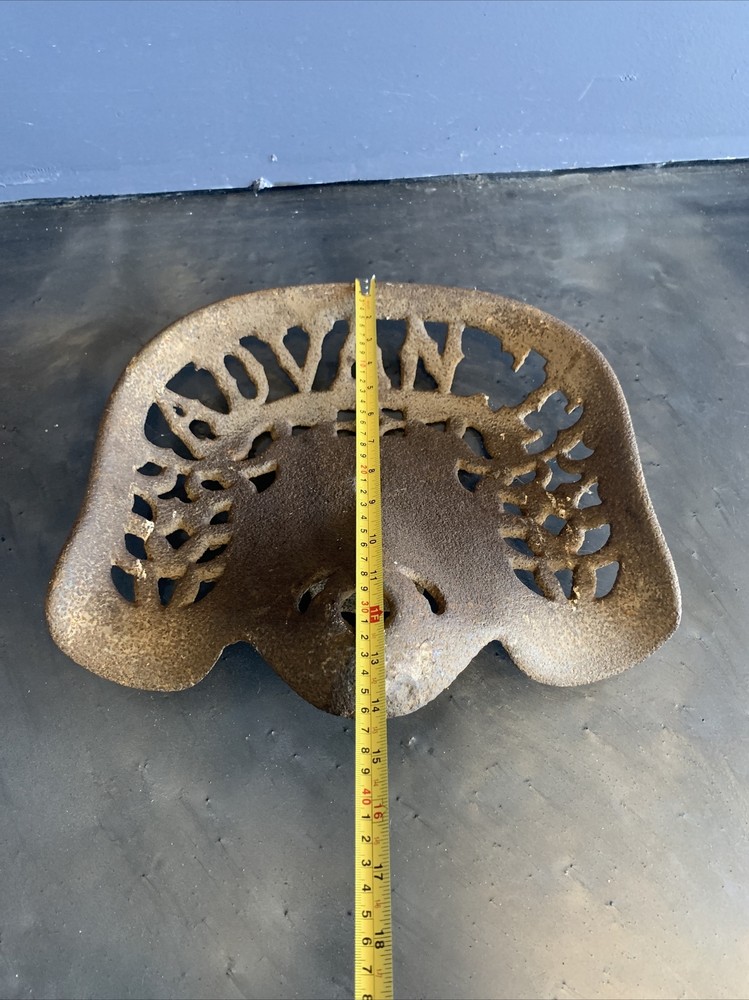 VINTAGE CAST IRON FARM SEAT