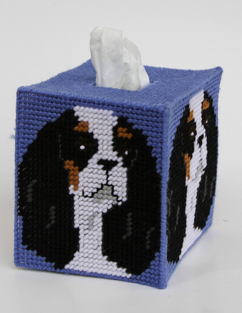 Cavalier Spaniel (Tri Color) Dog Tissue Topper-Plastic Canvas Pattern or Kit