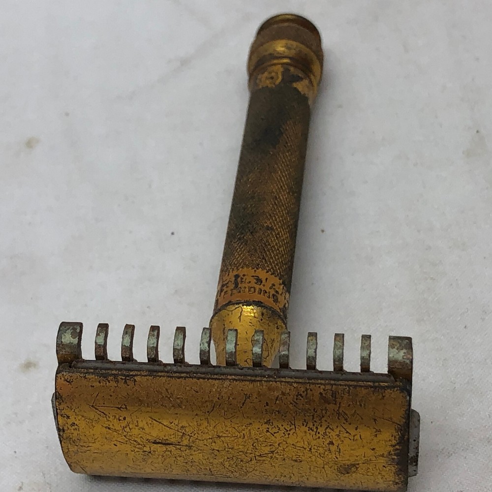 Vintage Gillette Gold Safety Razor