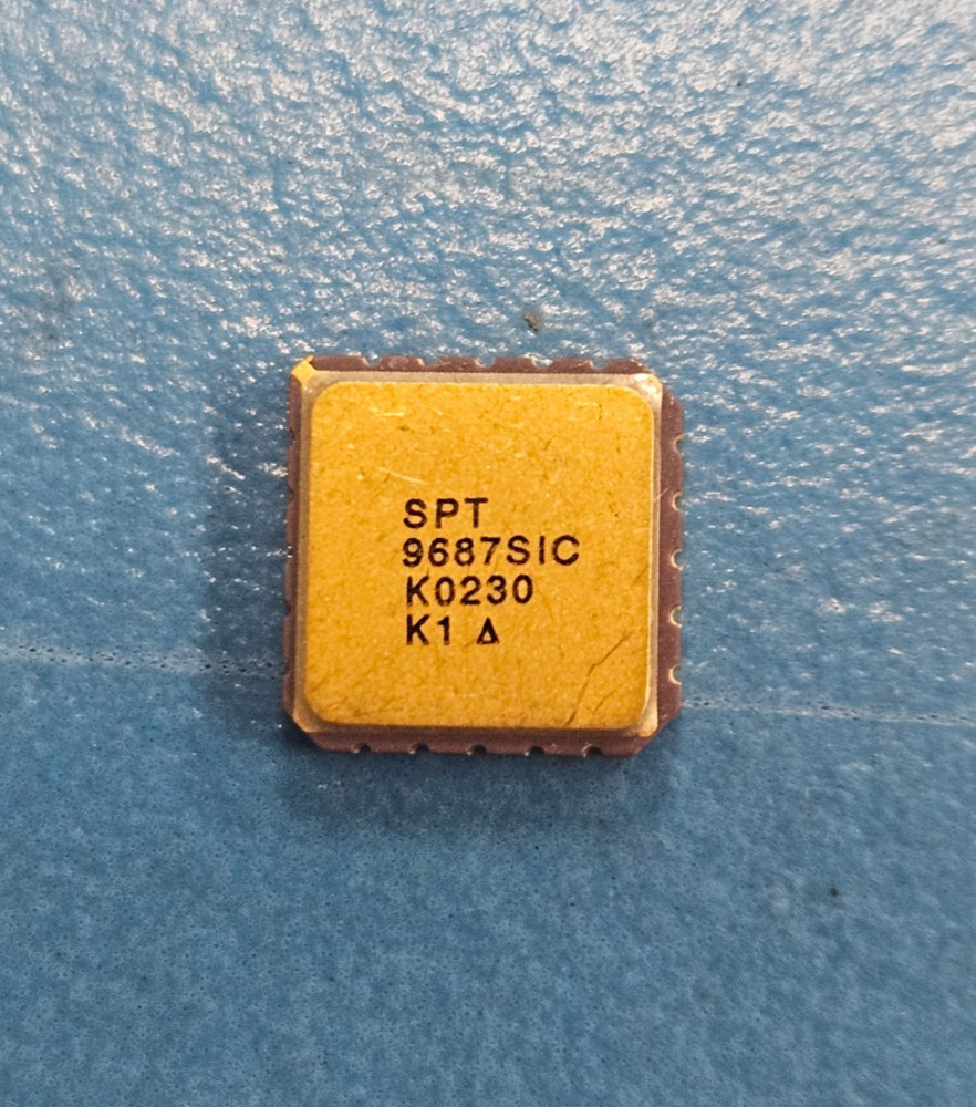 (1PC) SPT9687SIC Comparator, 2 Func, 3500uV Offset-Max,1.2ns, BiPolar Gold LCC20