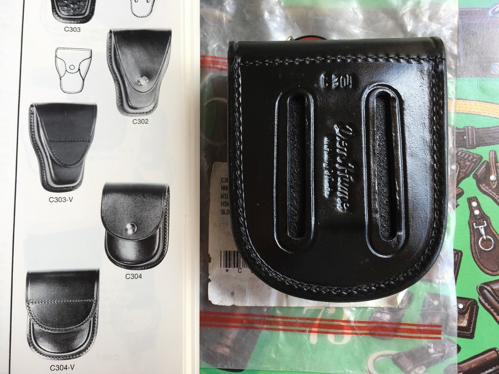 Don Hume C304 Plain Black Leather Cuff Case Regular Security and Hinged Handcuff