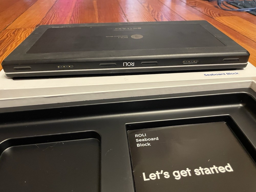 ROLI Seaboard Block Modular Music Studio Expressive Keyboard