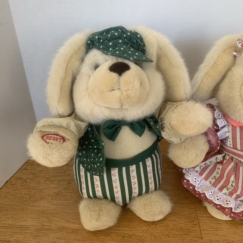 TL TOYS Easter Highway Plush Bunny Pair Infrared Interactive Sing Dance Animated