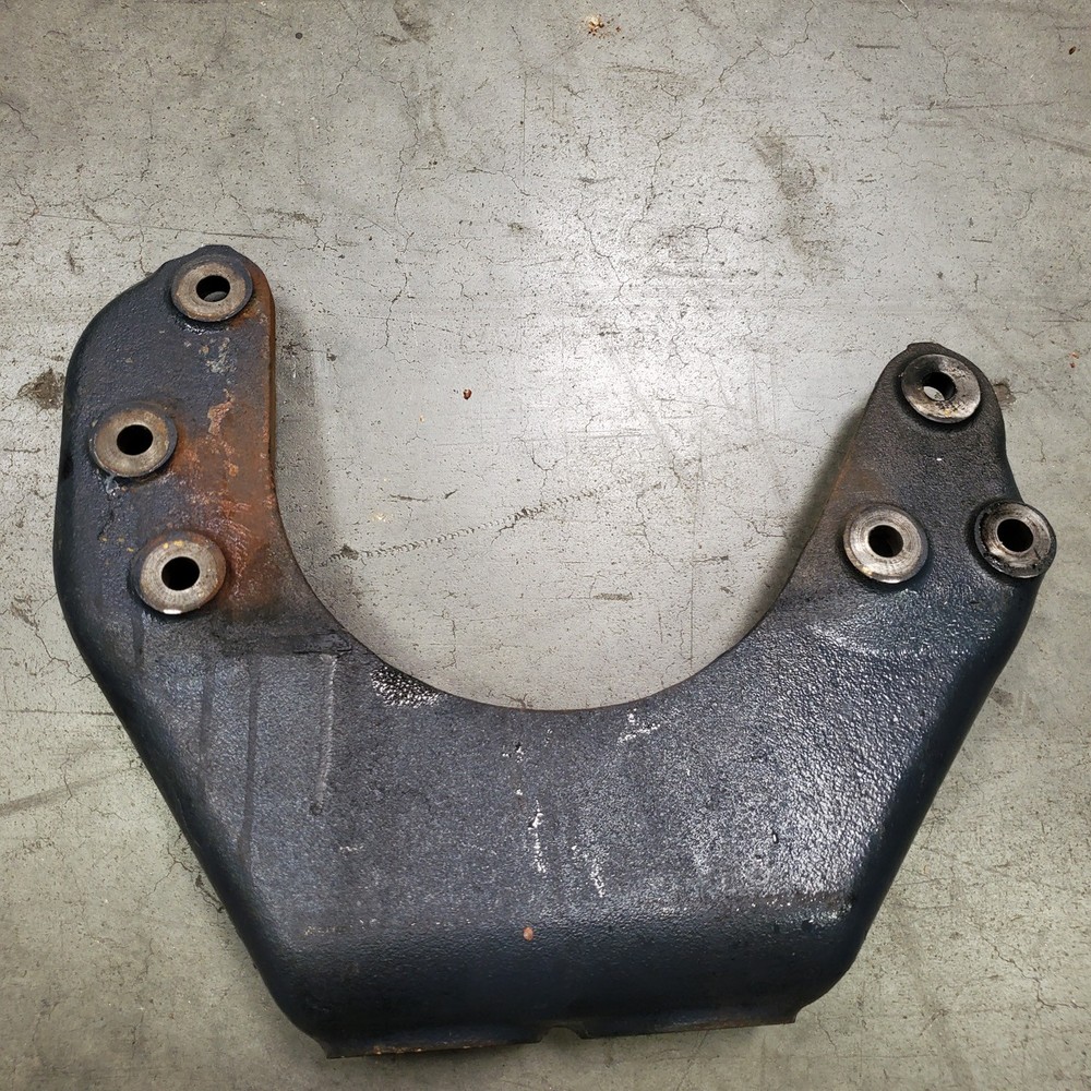 Mack E7 Engine Mount - Used | P/N 158GB5126M