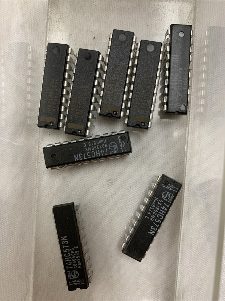 74HC573N, ID-D-7-5-4-4, chips Components