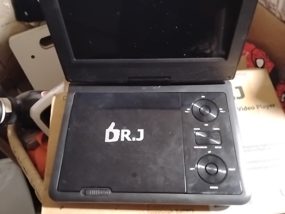 Multimedia Portable Video Player