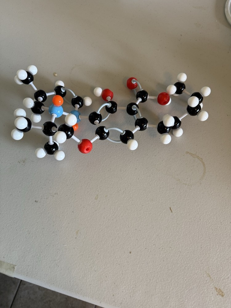 Build your own CBDA or THCA Molecular Model Kit