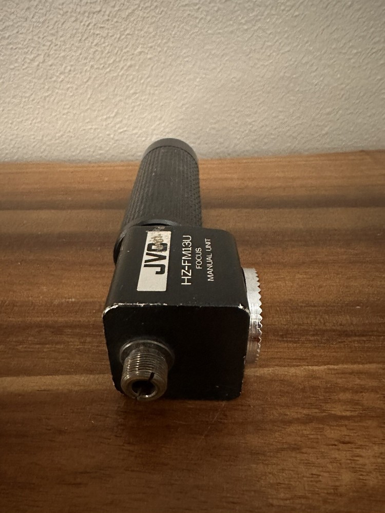 JVC HZ-FM13U Manual Focus Control