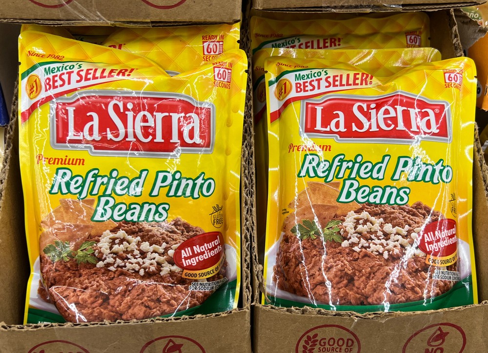 La Sierra Refried Pinto Beans  15. 2 oz. 2 pack