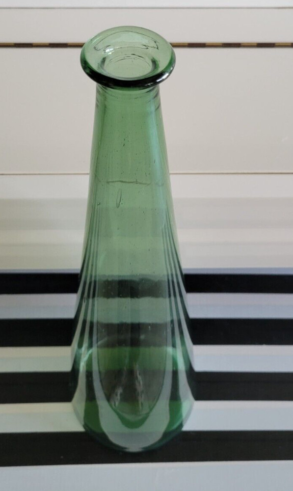 LIGHT GREEN EMPOLI ITALY DECORATIVE VASE SOLID DESIGN SOLID STOPPER 17.5 INCHES