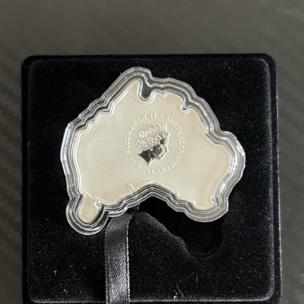 Perth Mint 2016 Map Shaped Dingo 1oz Silver Commemorative Coin #0117