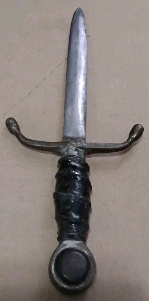 Vintage  Dagger