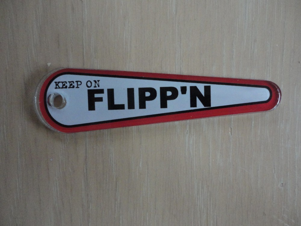 FLIPP'N Pinball Promo Plastic Key Chain
