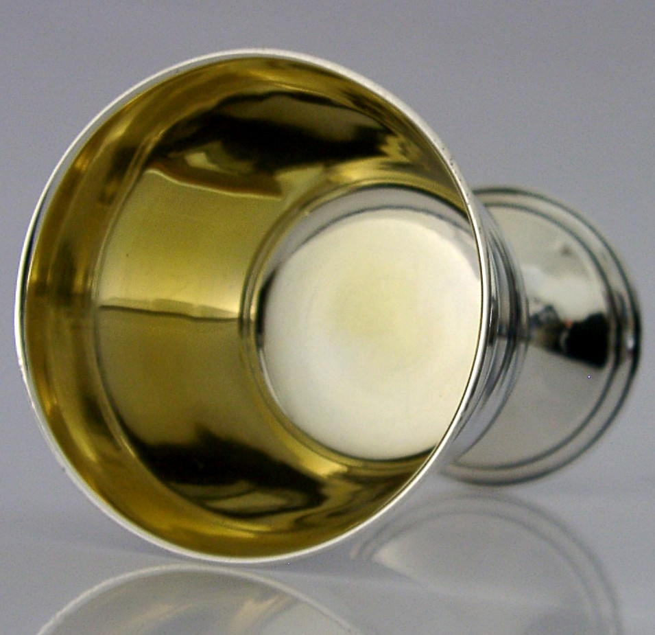 88g SUPERB MINT LITTLE SOLID STERLING SILVER GOBLET CHALICE CUP 1973 BARWARE
