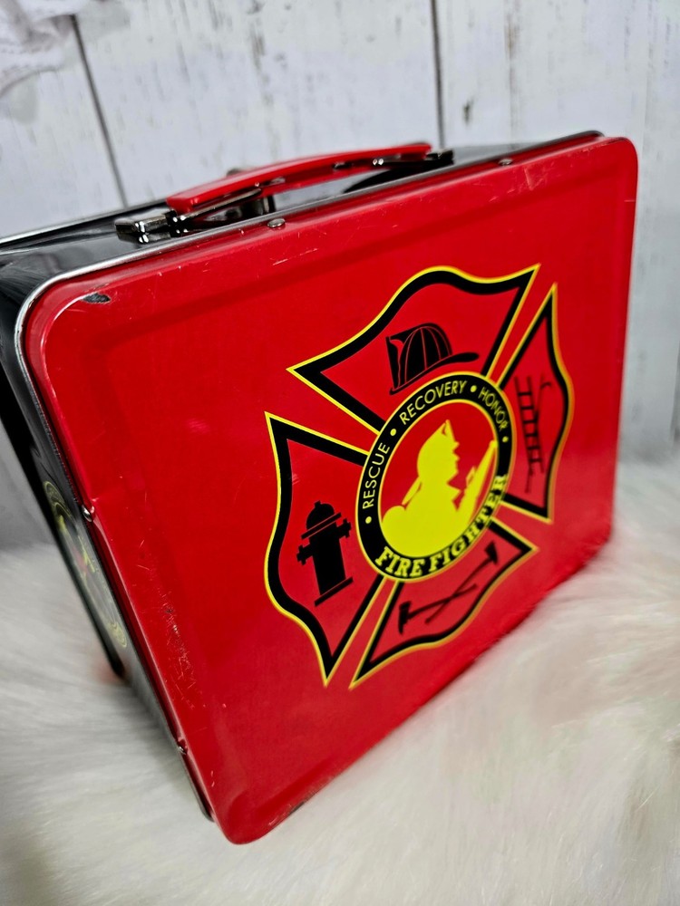 2014 AQUARIUS DESIGNED FIREFIGHTER METAL LUNCH BOX
