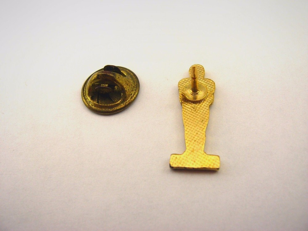 2000-01 XC Cross Country Pin Award
