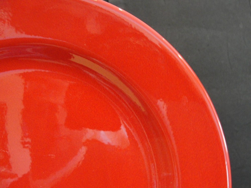 PIER 1 IMPORTES RED 8 DINNER PLATES 10 5/8"
