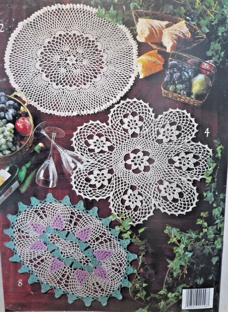 Doily Medley crochet pattern 9 designs, LA 2556