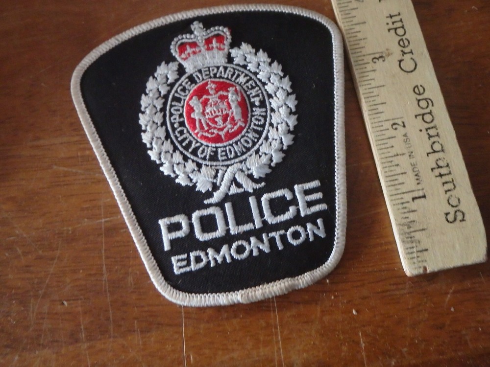 EDMONTON CANADA VEST PATCH OBSOLETE BX AA #13