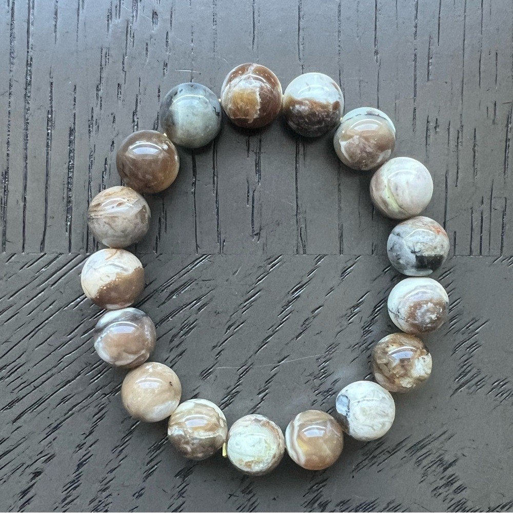 Opal bracelet 12mm SIZE 6.75’