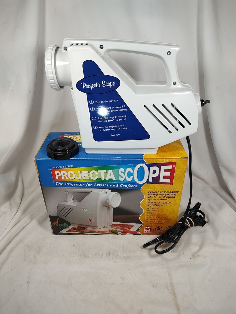Projector Projecta Scope Model #PJ768 EUC Light Box Art Drawing Tracing