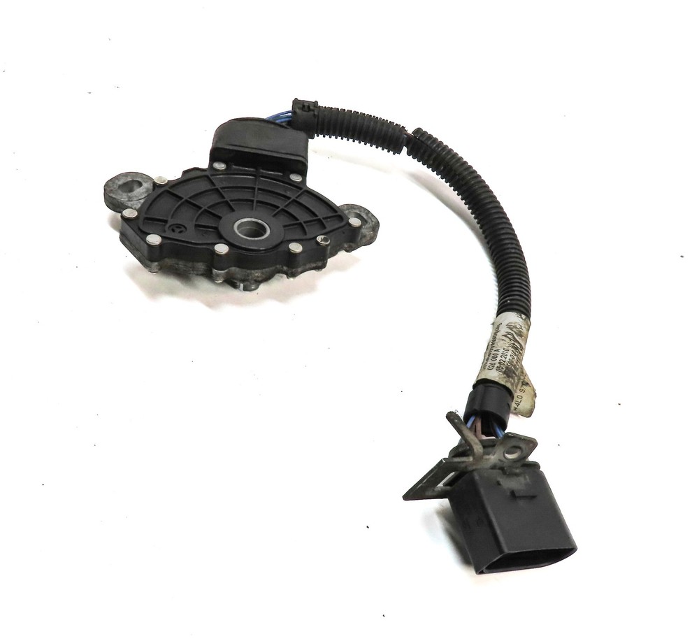 2011 AUDI Q7 (4L) AUTOMATIC TRANSMISSION NEUTRAL SAFETY SWITCH w/ HARNESS