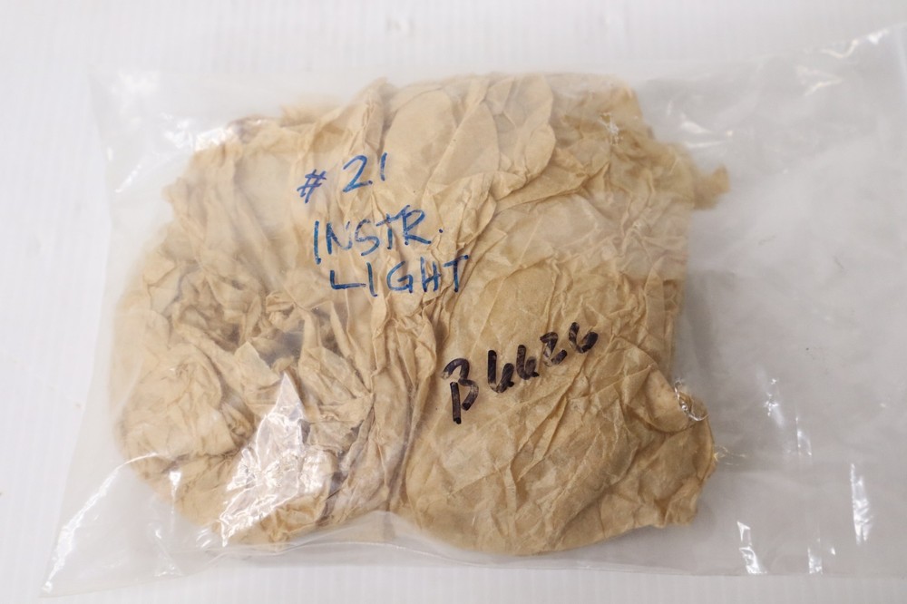 Honeywell B6626 Instrument Light