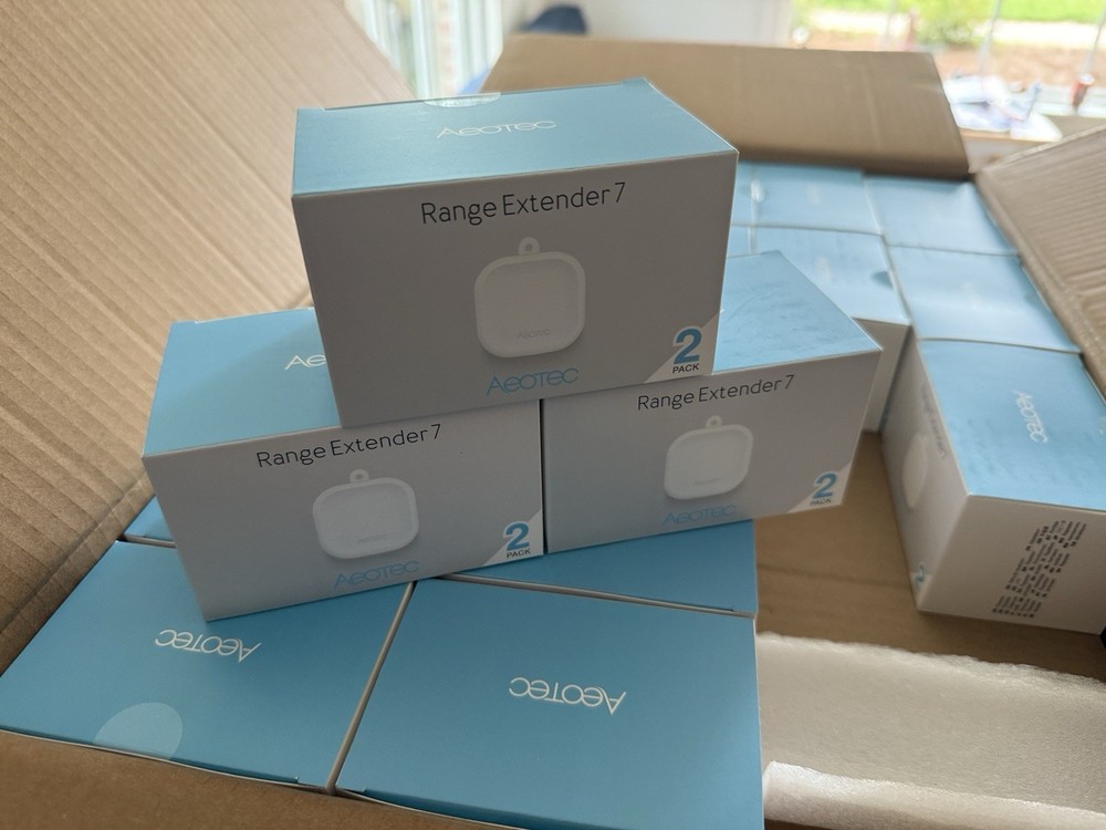 AEOTEC Range Extender 7 [ZW189-A01] - Z-Wave Hub Range Extender - 2-Pack