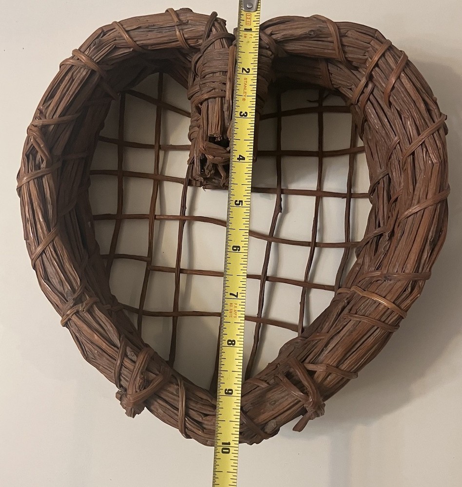 Rustic Heart Grapevine Wall Basket 10” Farmhouse Decor