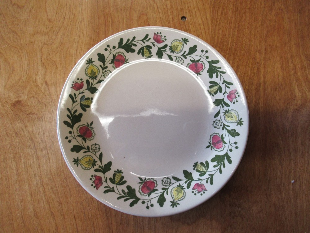 Johnson Bros England Old Granite GRETCHEN Dinner Plate 10" 1 ea      2 available