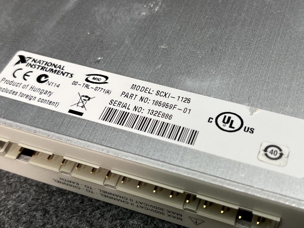 National Instruments SCXI-1125, 8-Channel Programmable Isolation Amplifier