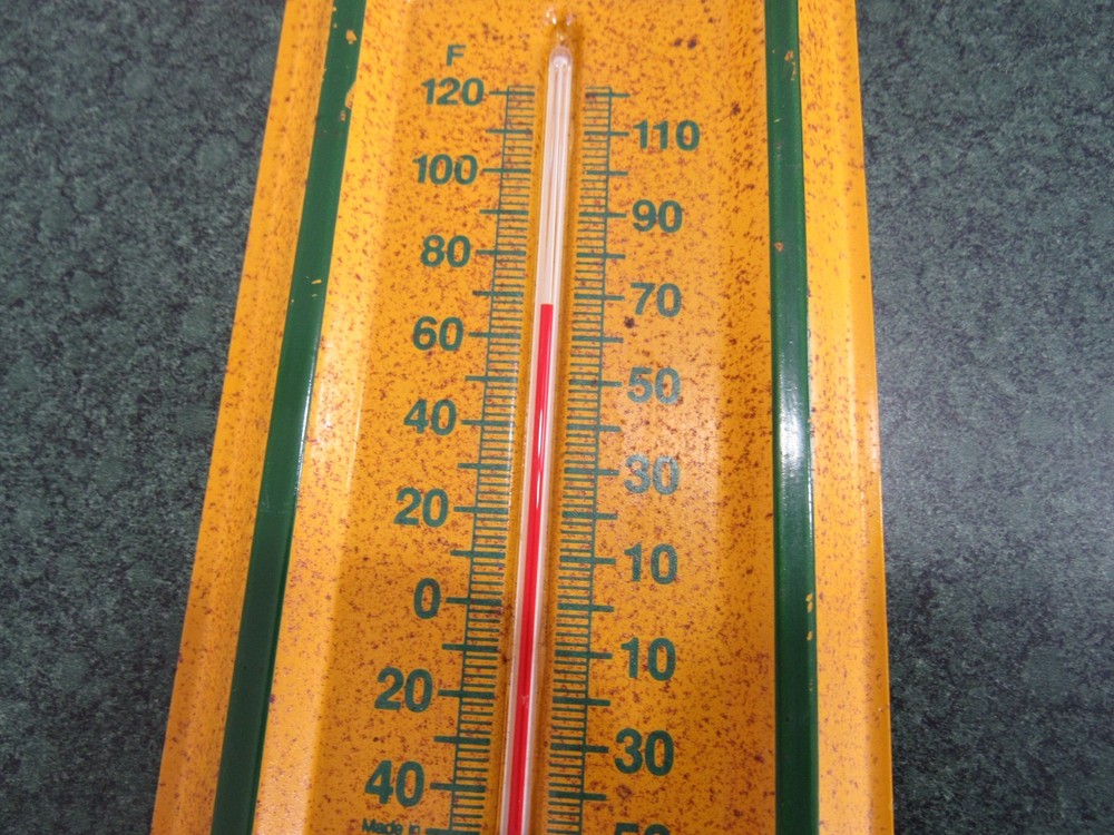 VINTAGE ORIGINAL JOHN DEERE THERMOMETER WORKS GREAT