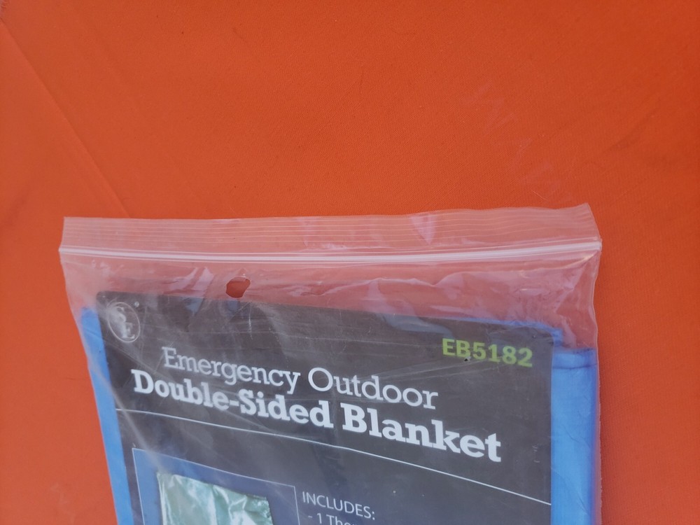 Emergency Outdoor Double Sided Blanket