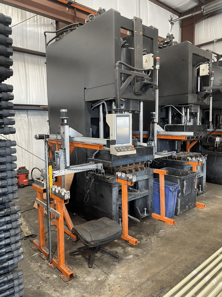 300 Ton C-Frame Thermoset Thermoplastic Compression Transfer Molding Machine